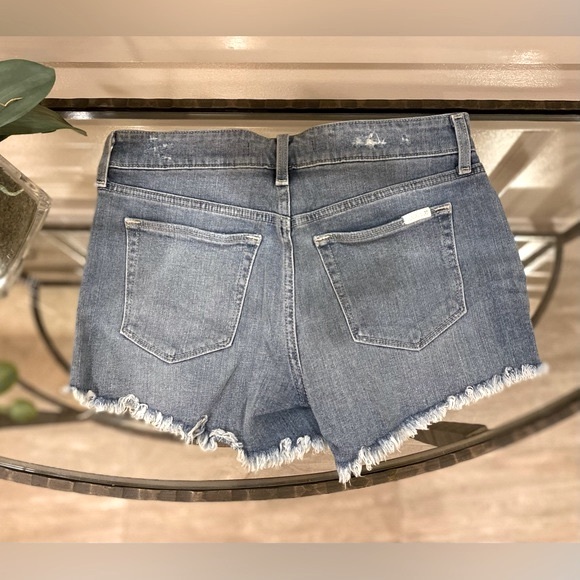 NWOT *JOE’S JEANS* 4” Cut Off Shorts … *THE OZZIE* … Size: 28 - Picture 2 of 3